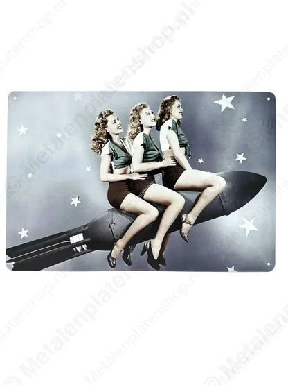 3 Vrouwen op Raket - Metalen Wandbord Metaalbord
