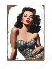 "Pin-Up #6 - Vrouwlijke Borden - MPS Collection Metaalbord"