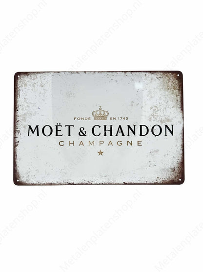 Moet &amp; Chandon Champagne
