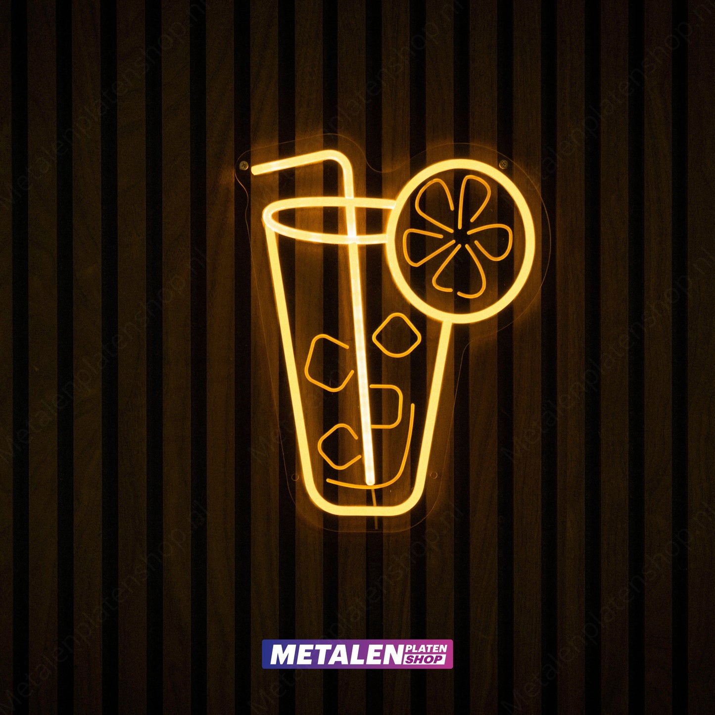 Cocktailglas mit Eis - Neonschild - LED